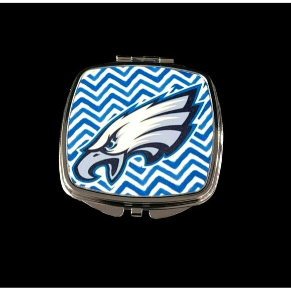Gift Box: Philadelphia Eagles Girl - Picture 8 of 10